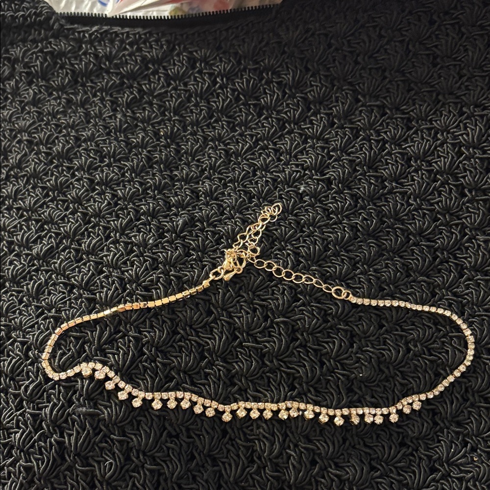 Stunning Gold and rhinestone like Women's choker Necklace